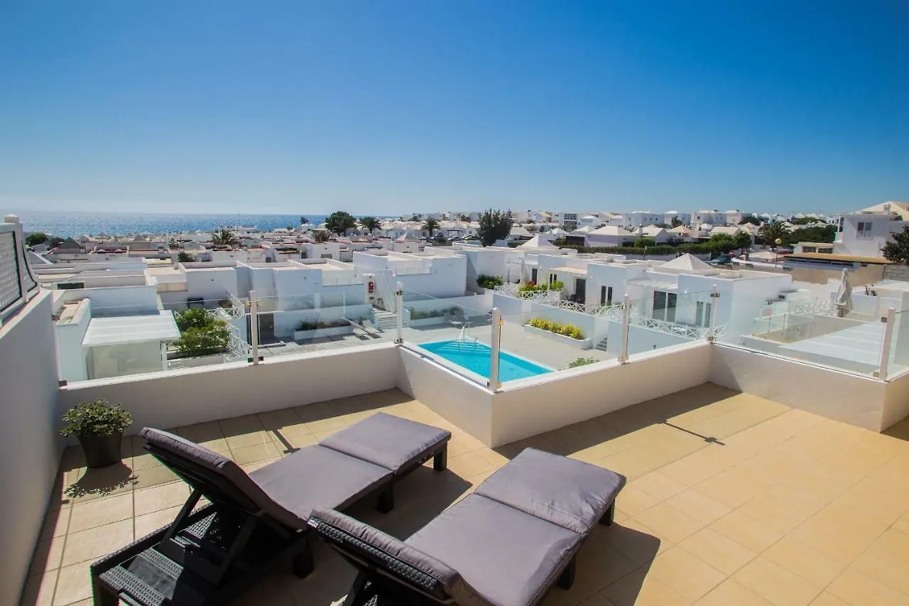 Flower Beach Suite 25 Playa Honda